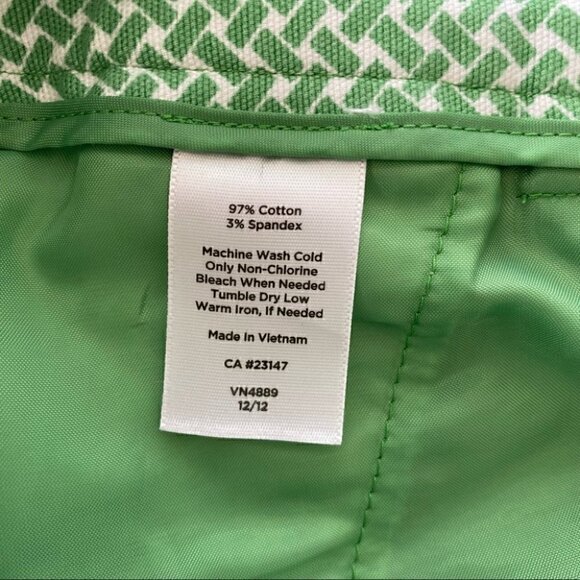 Talbots capri trousers in a cotton & spandex blend, petite size - Picture 10 of 11